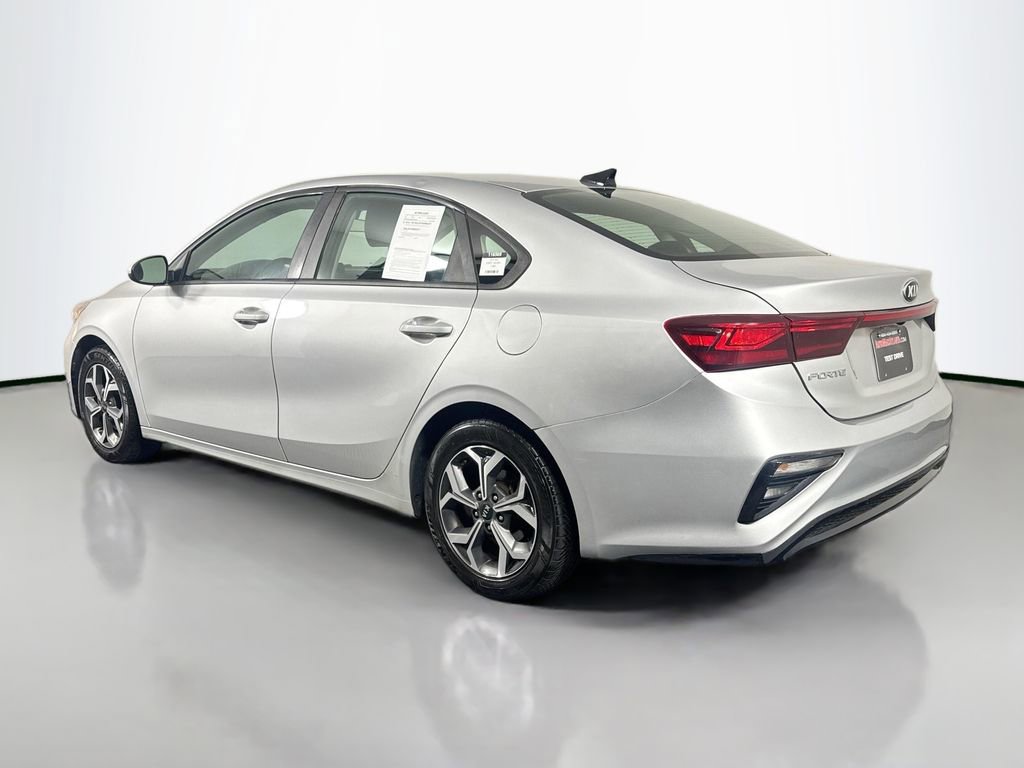 Used 2019 Kia Forte LXS FWD image 7