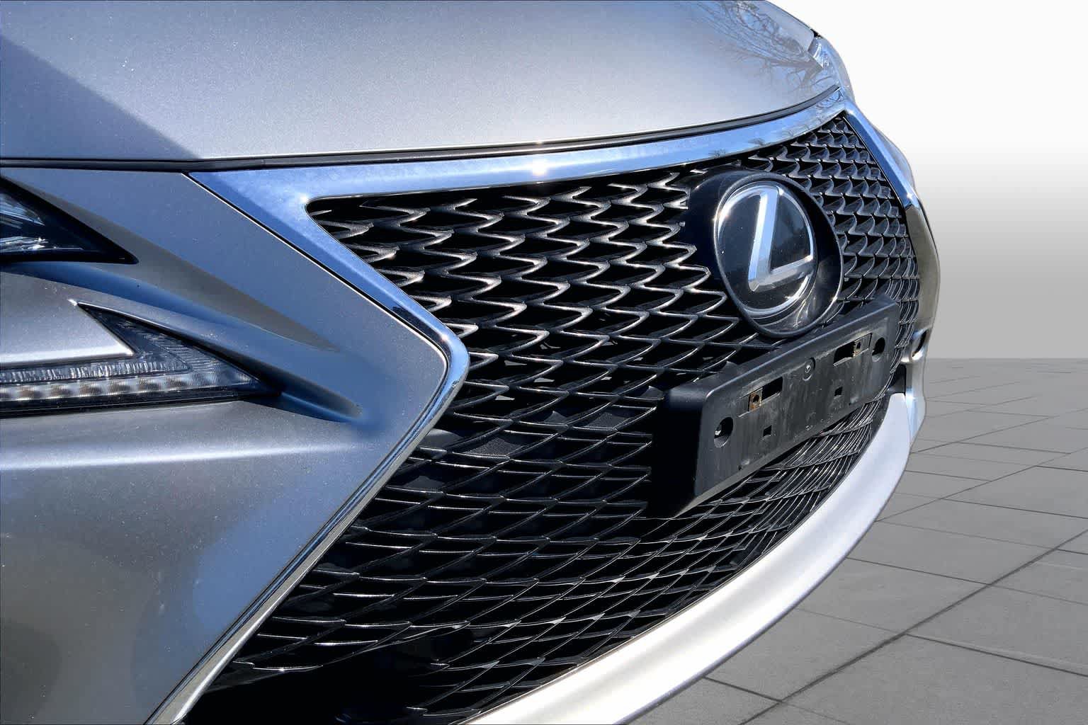 Used 2017 Lexus RC 300 F Sport AWD/4WD image 30