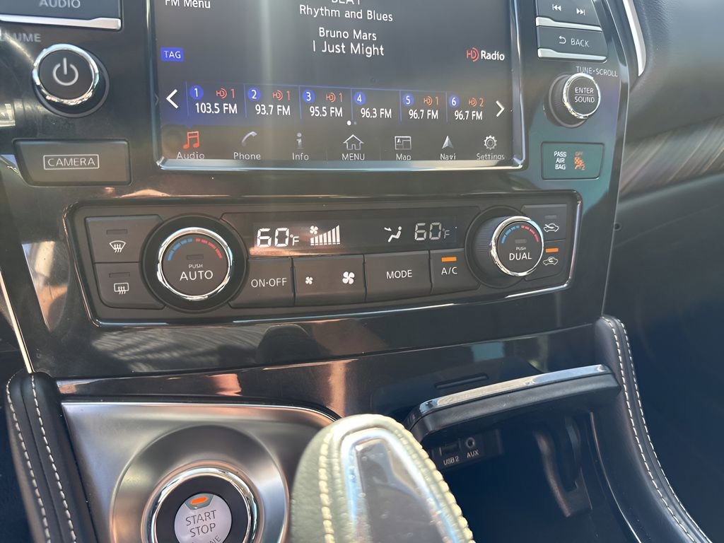 Used 2017 Nissan Maxima Platinum w/ Medallion Package image 35