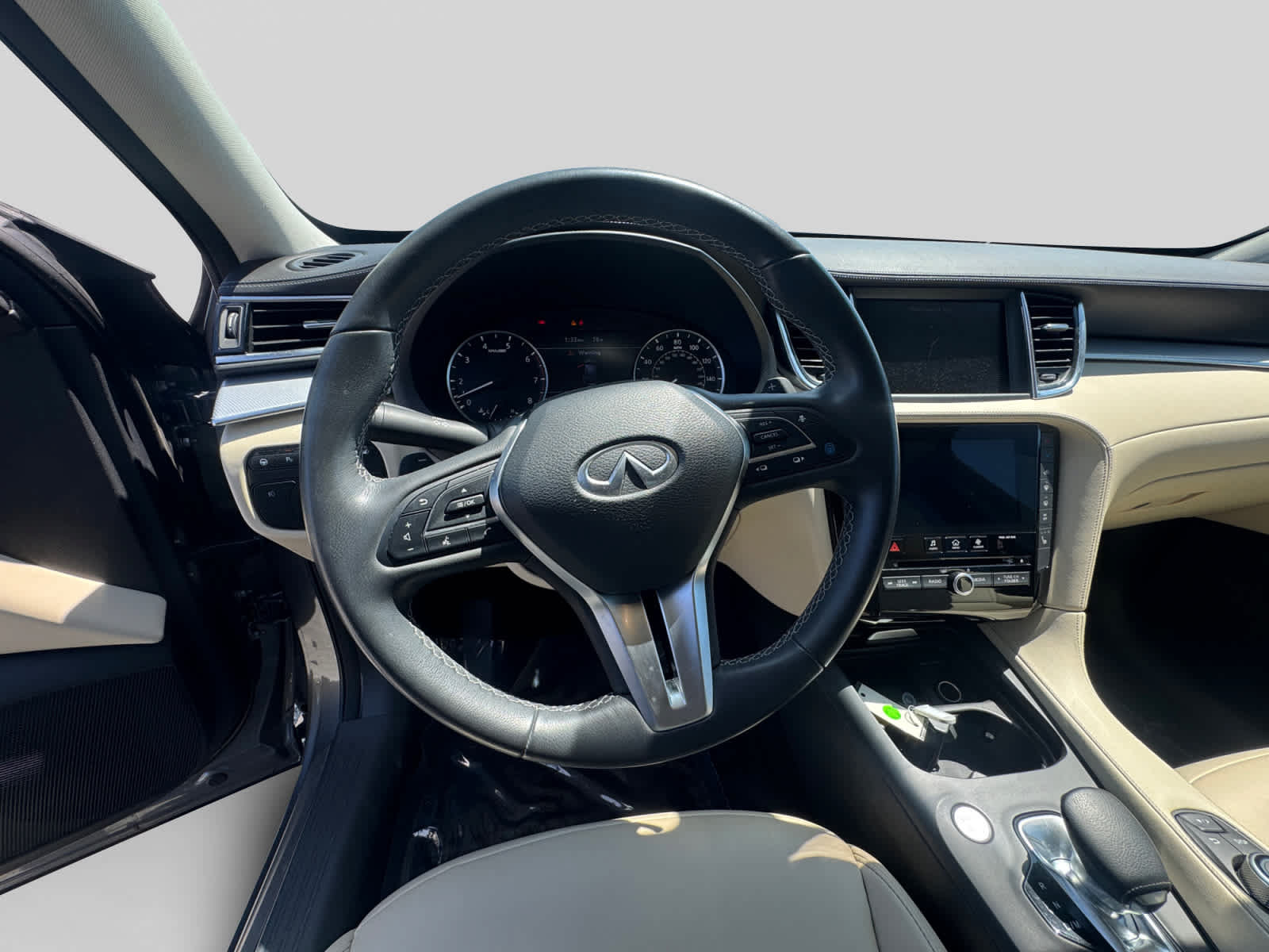 Used 2021 INFINITI QX50 Luxe w/ Cargo Package AWD/4WD image 11