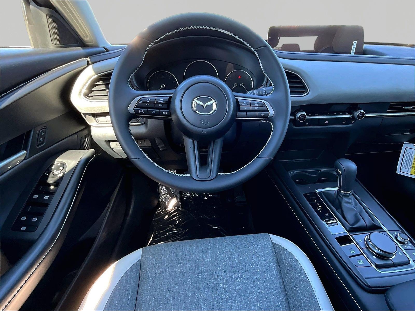 New 2026 MAZDA CX-30 Aire Edition AWD/4WD image 9