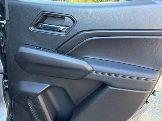 Used 2025 GMC Canyon Elevation w/ Convenience Package image 27