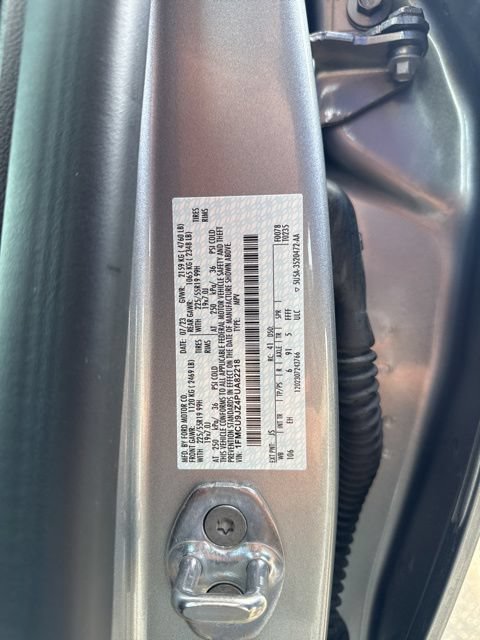 Certified 2023 Ford Escape Platinum w/ Class II Trailer Tow Package AWD/4WD image 17