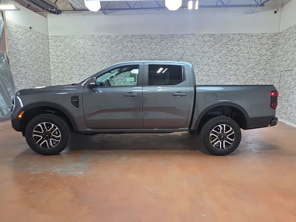 New 2025 Ford Ranger Lariat w/ Convenience Package image 4