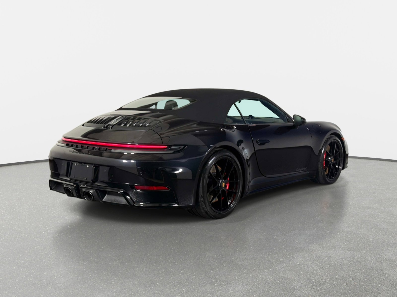Used 2026 Porsche 911 Carrera 4 GTS AWD/4WD image 3