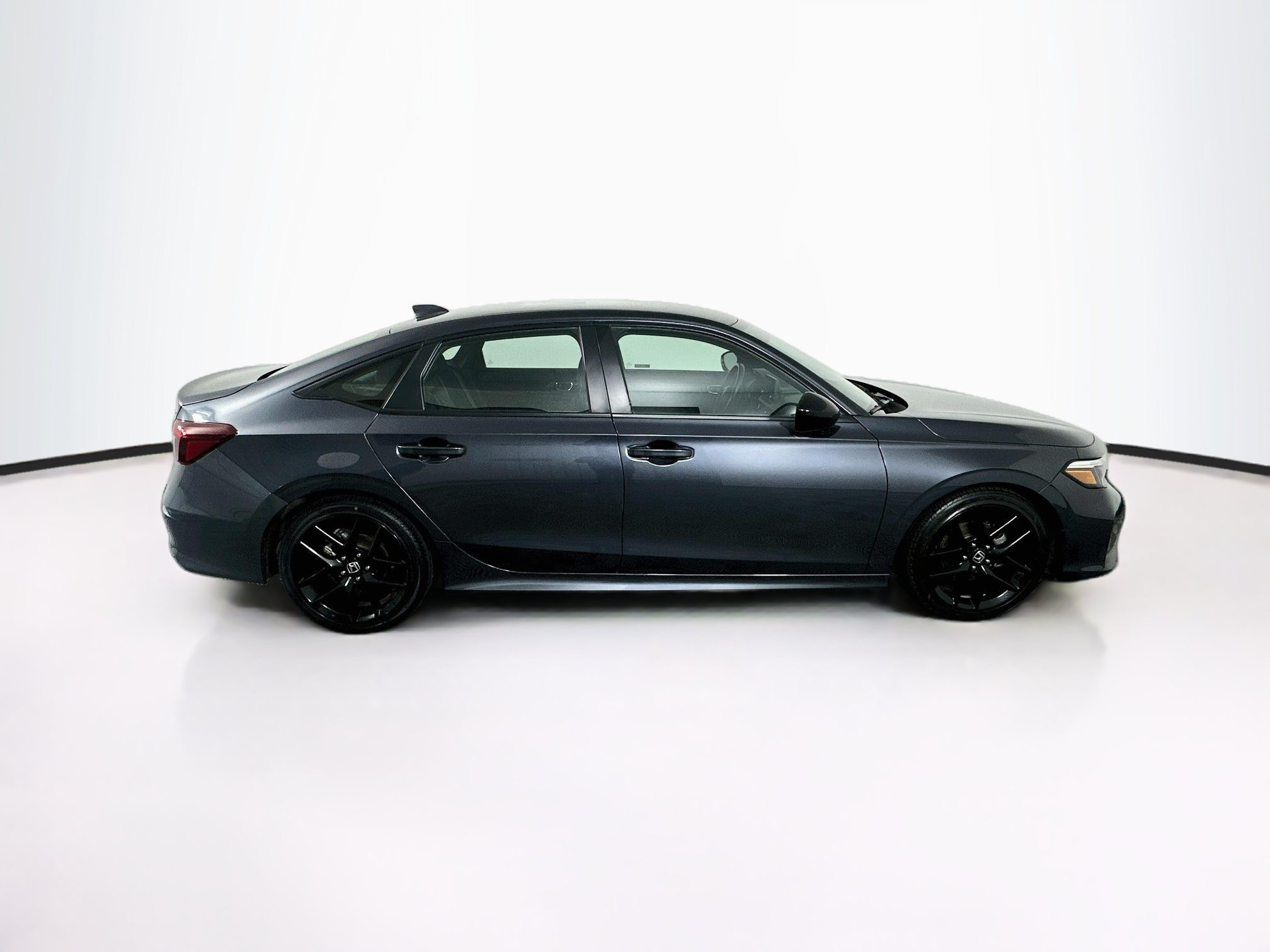 Used 2025 Honda Civic Sport image 10