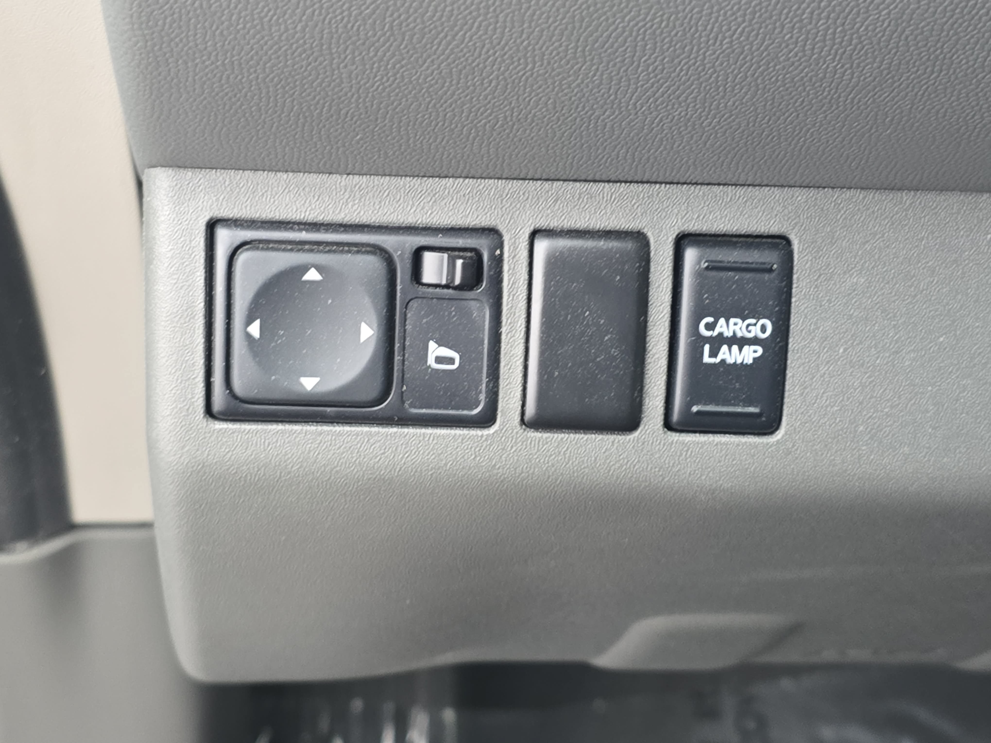 Certified 2020 Nissan Frontier SV RWD image 24
