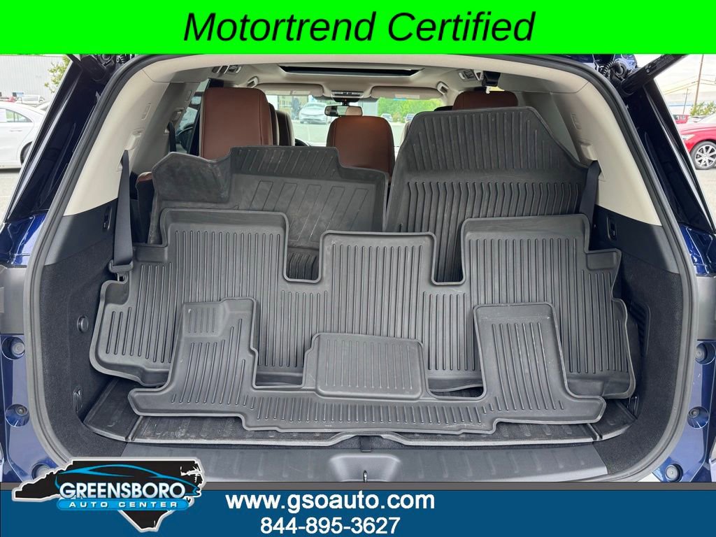 Used 2022 Nissan Pathfinder Platinum w/ Cargo Package AWD/4WD image 36