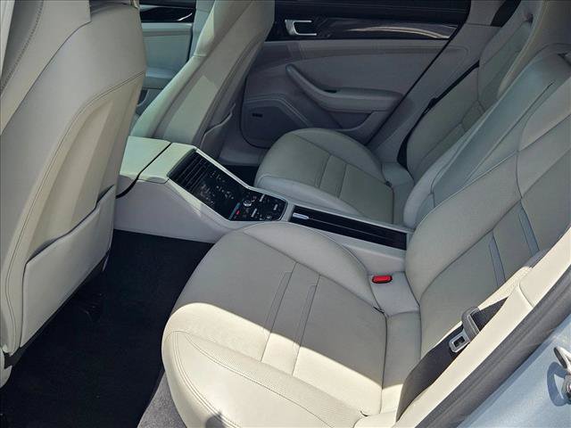 Used 2018 Porsche Panamera 4S AWD/4WD image 20