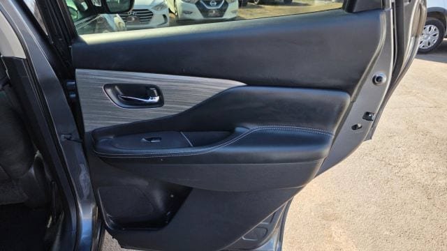 Used 2016 Nissan Murano S AWD/4WD image 35