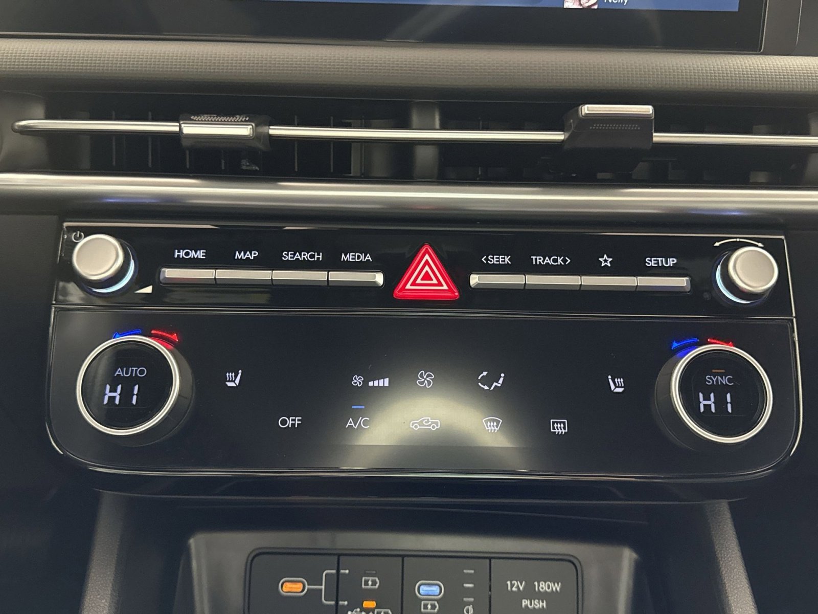 Used 2025 Hyundai Santa Cruz XRT image 21