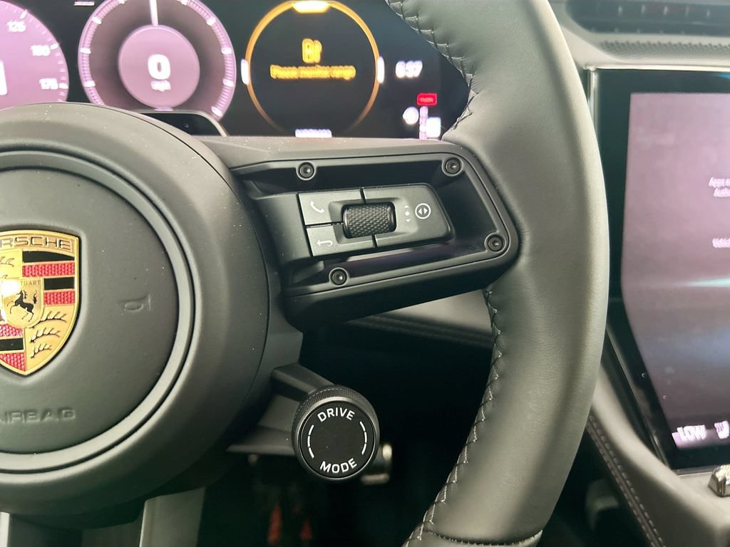 New 2026 Porsche Cayenne Electric AWD/4WD image 14