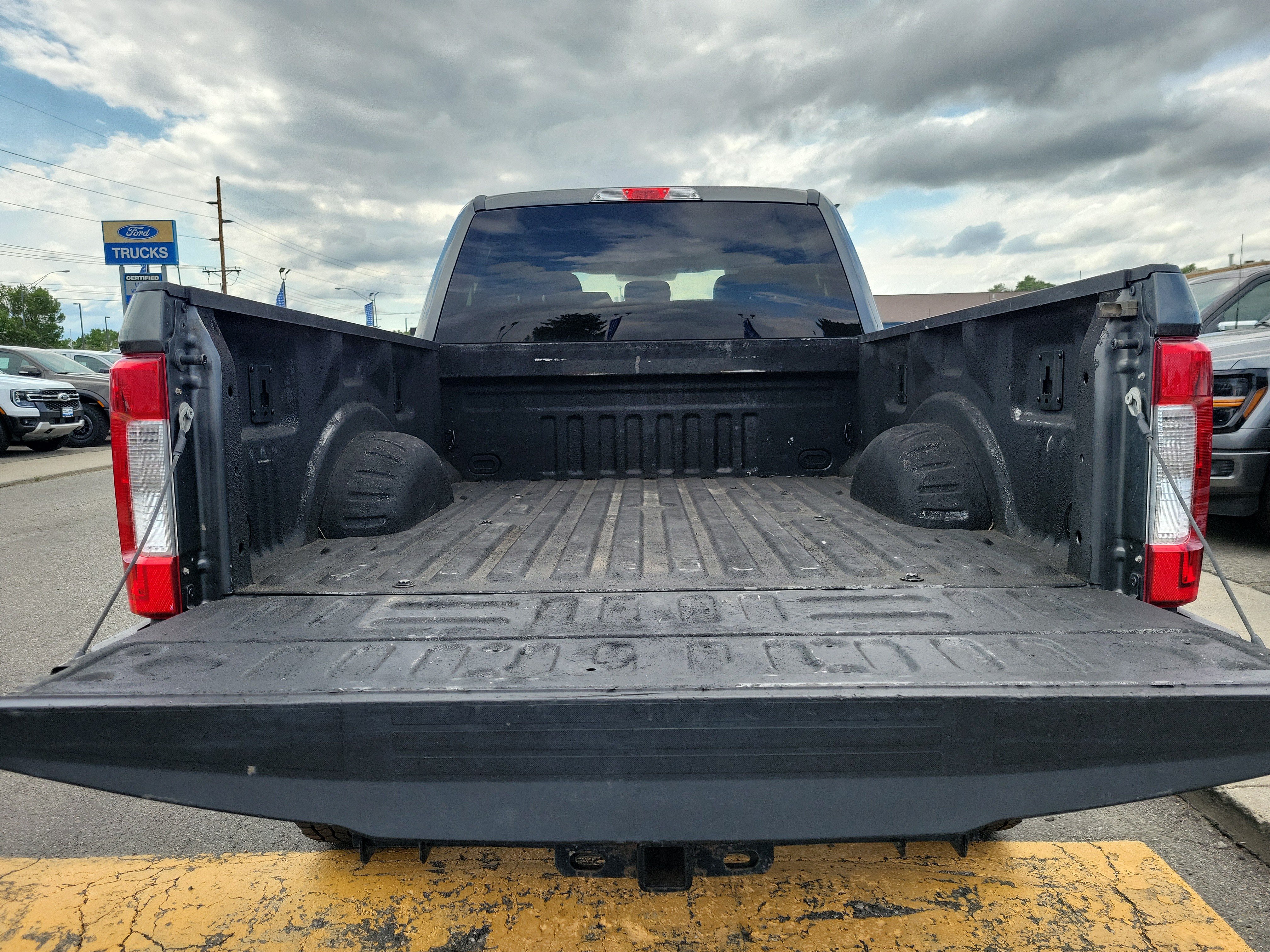 Certified 2019 Ford F250 XLT AWD/4WD image 11