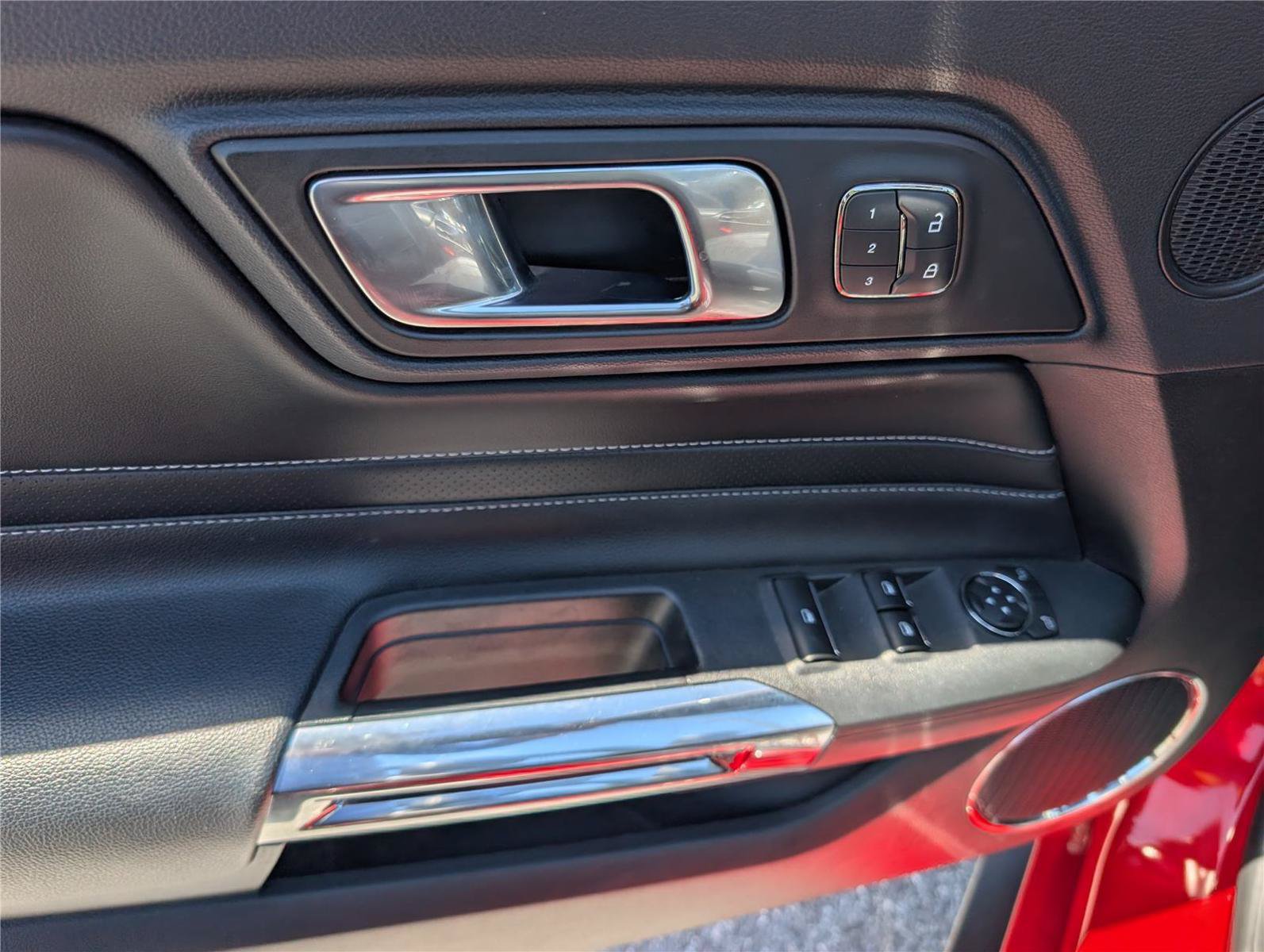 Used 2019 Ford Mustang GT Premium w/ Equipment Group 401A RWD image 19