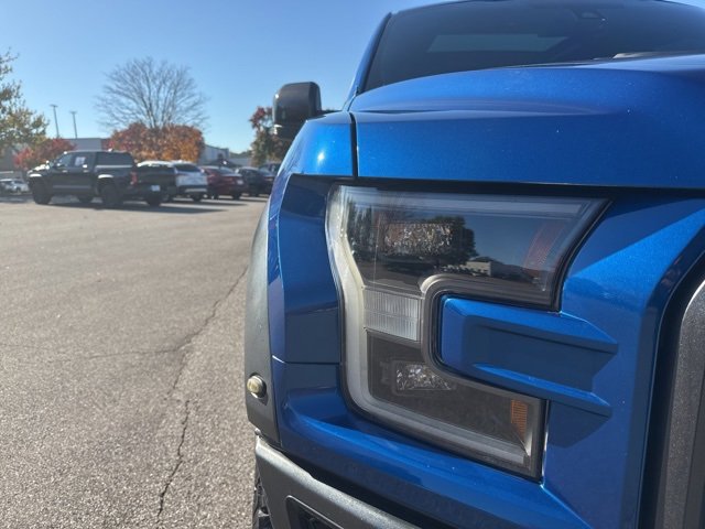 Used 2018 Ford F150 Raptor w/ Equipment Group 802A Luxury image 37