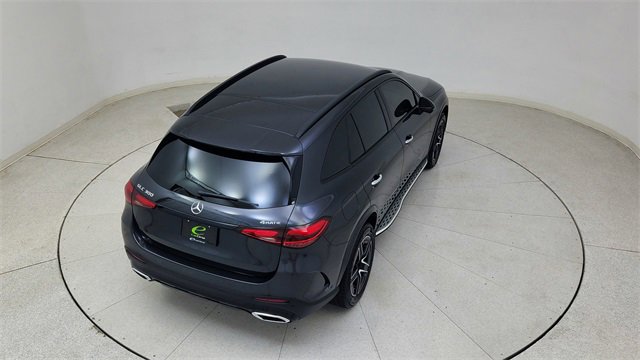 Used 2024 Mercedes-Benz GLC 300 4MATIC w/ AMG Line image 80