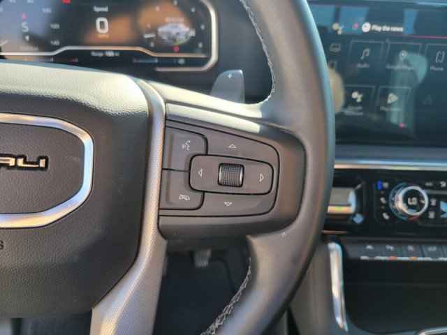 Used 2023 GMC Sierra 1500 Denali w/ Technology Package AWD/4WD image 17