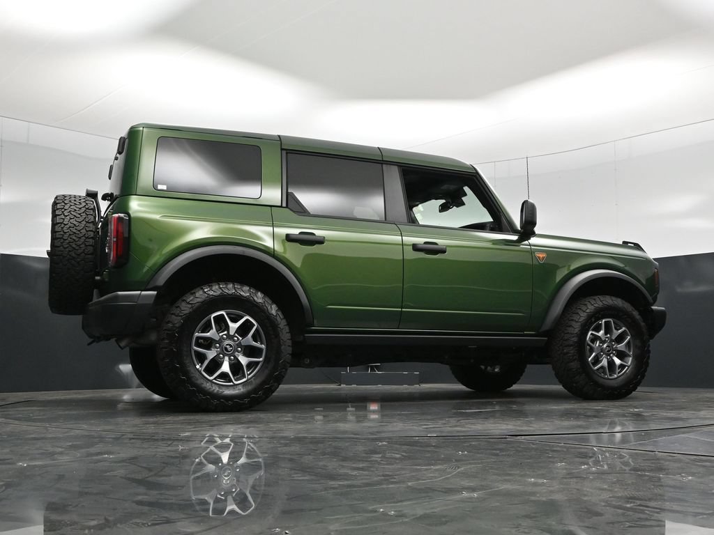 Used 2025 Ford Bronco Badlands AWD/4WD image 56