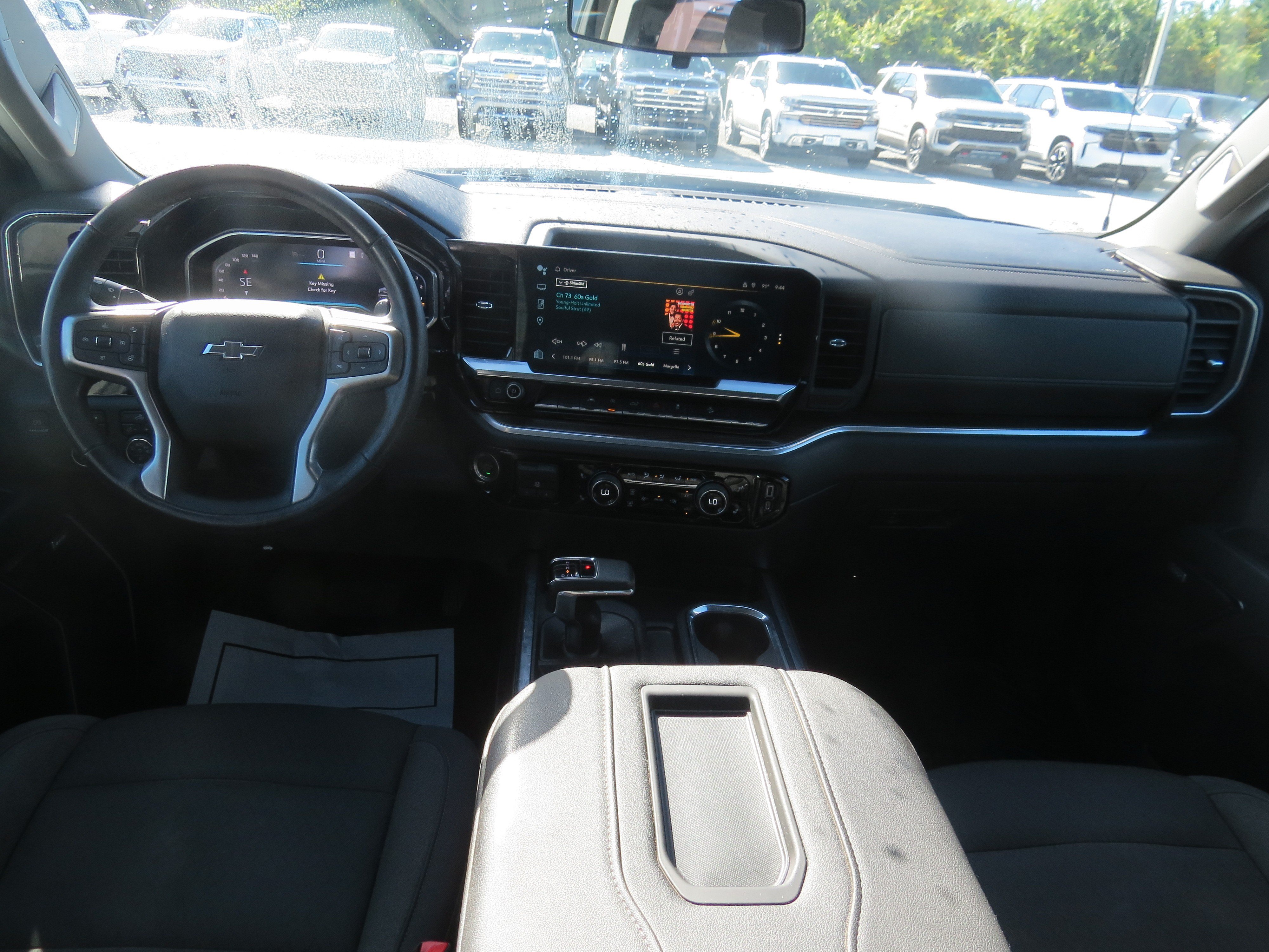 Used 2022 Chevrolet Silverado 1500 RST w/ Convenience Package II AWD/4WD image 14