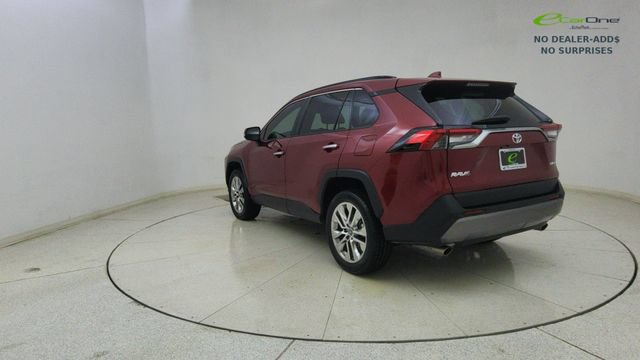 Used 2019 Toyota RAV4 Limited FWD image 69