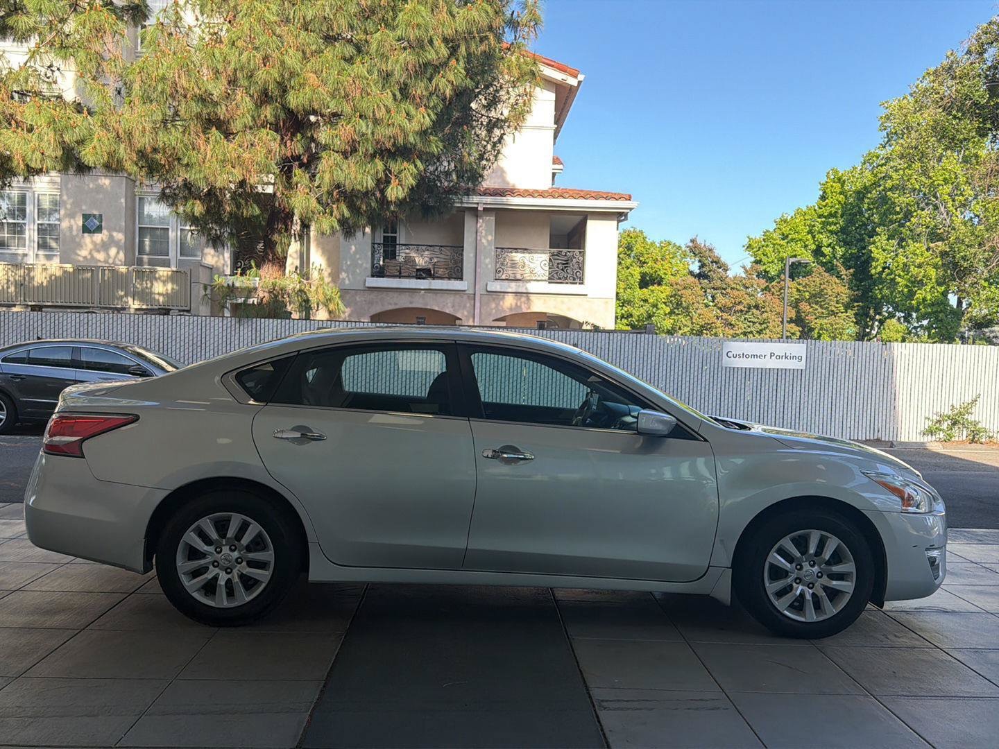 Used 2015 Nissan Altima 2.5 S w/ Power Driver Seat Package FWD image 6