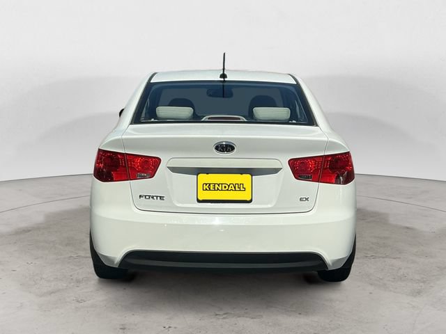 Used 2010 Kia Forte EX FWD image 4