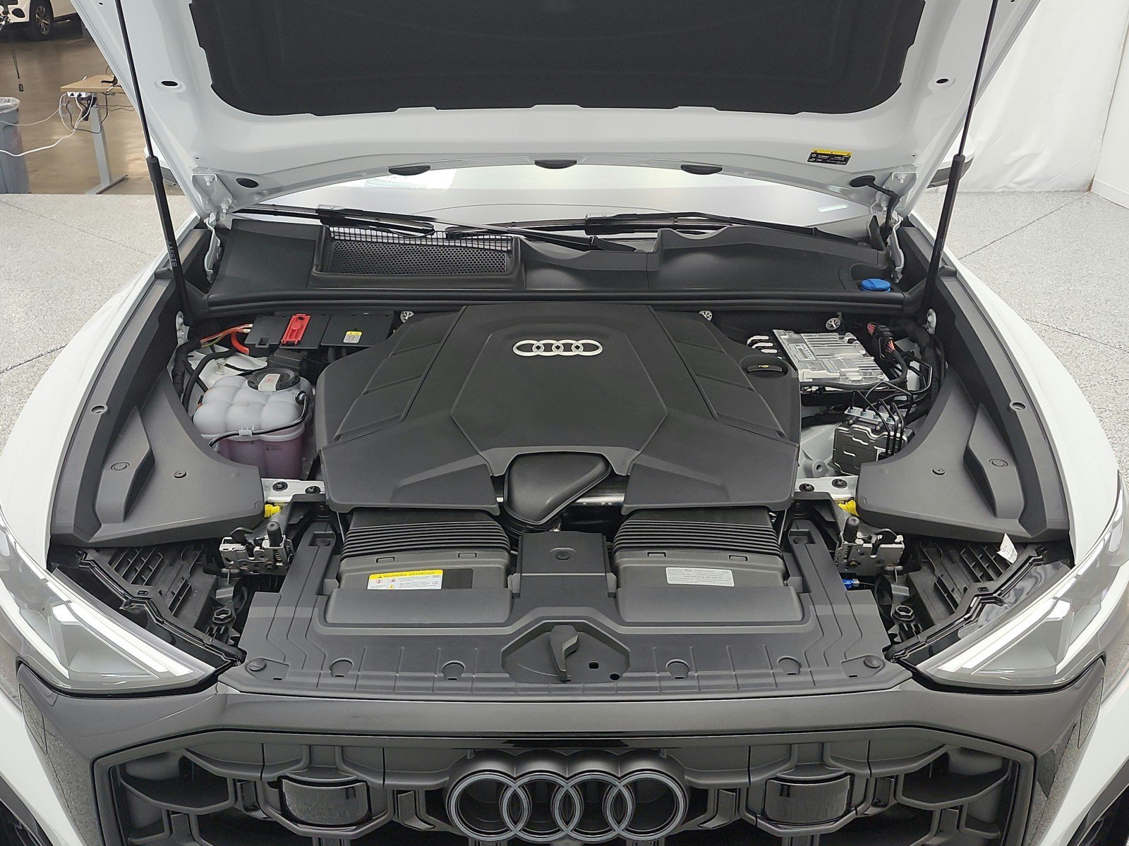 New 2026 Audi Q8 Premium Plus AWD/4WD image 17