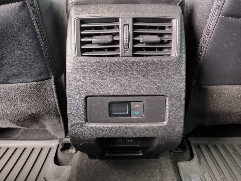 Used 2022 Mitsubishi Outlander SEL image 23