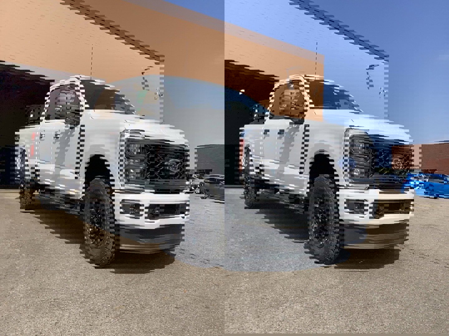 New 2026 Ford F350 4x4 Crew Cab Super Duty image 1