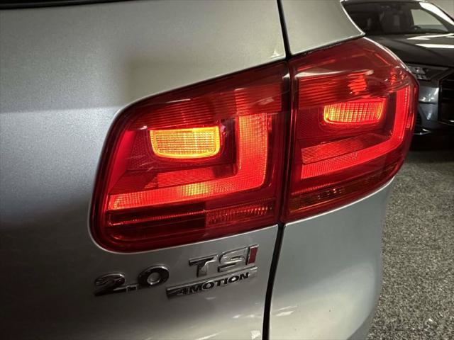 Used 2014 Volkswagen Tiguan SEL AWD/4WD image 9