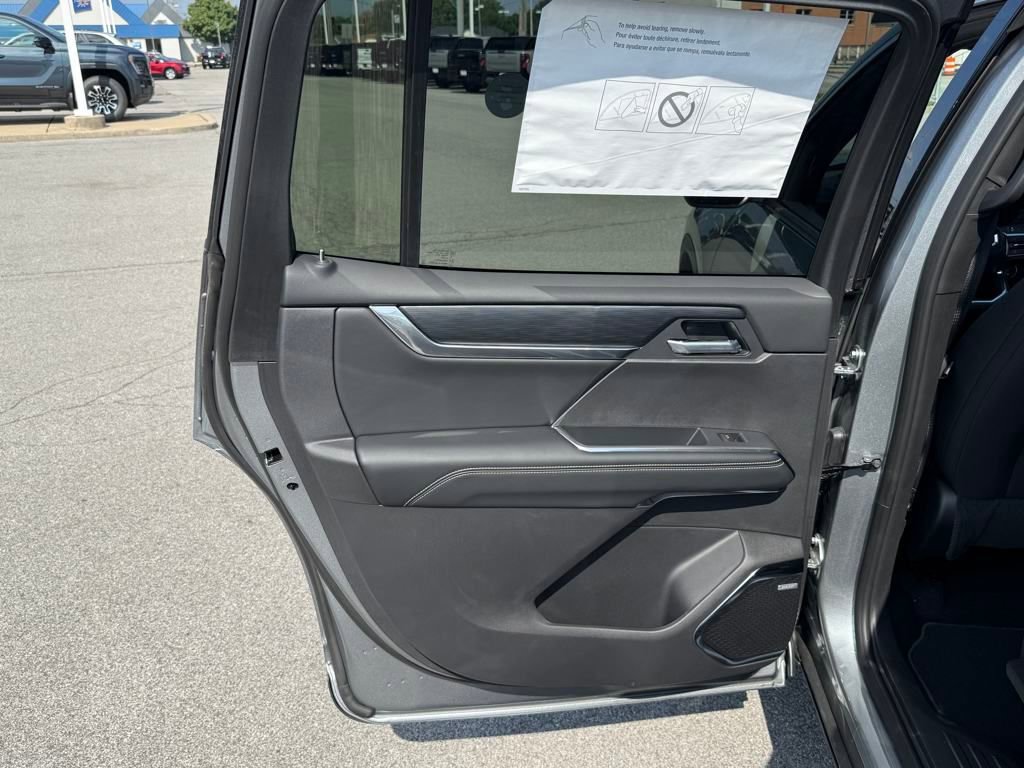 New 2026 GMC Acadia Elevation image 22