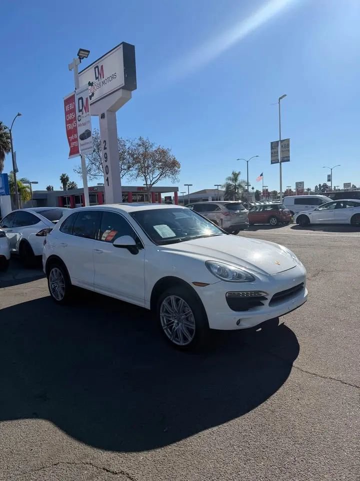 Used 2011 Porsche Cayenne S image 14