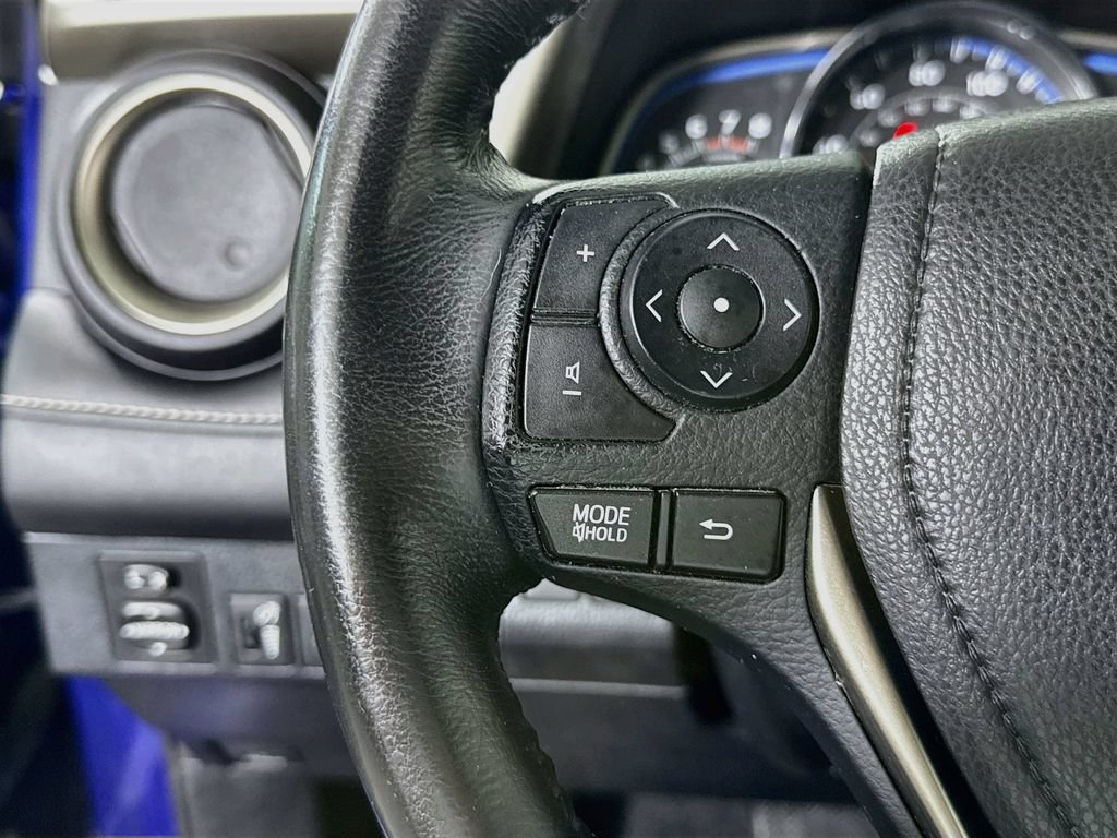 Used 2014 Toyota RAV4 Limited AWD/4WD image 20