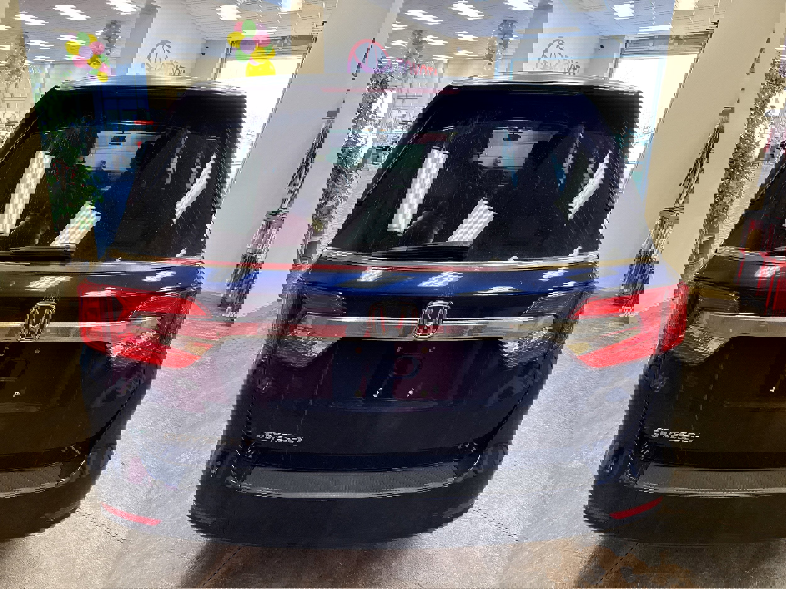 Used 2018 Honda Odyssey LX image 8