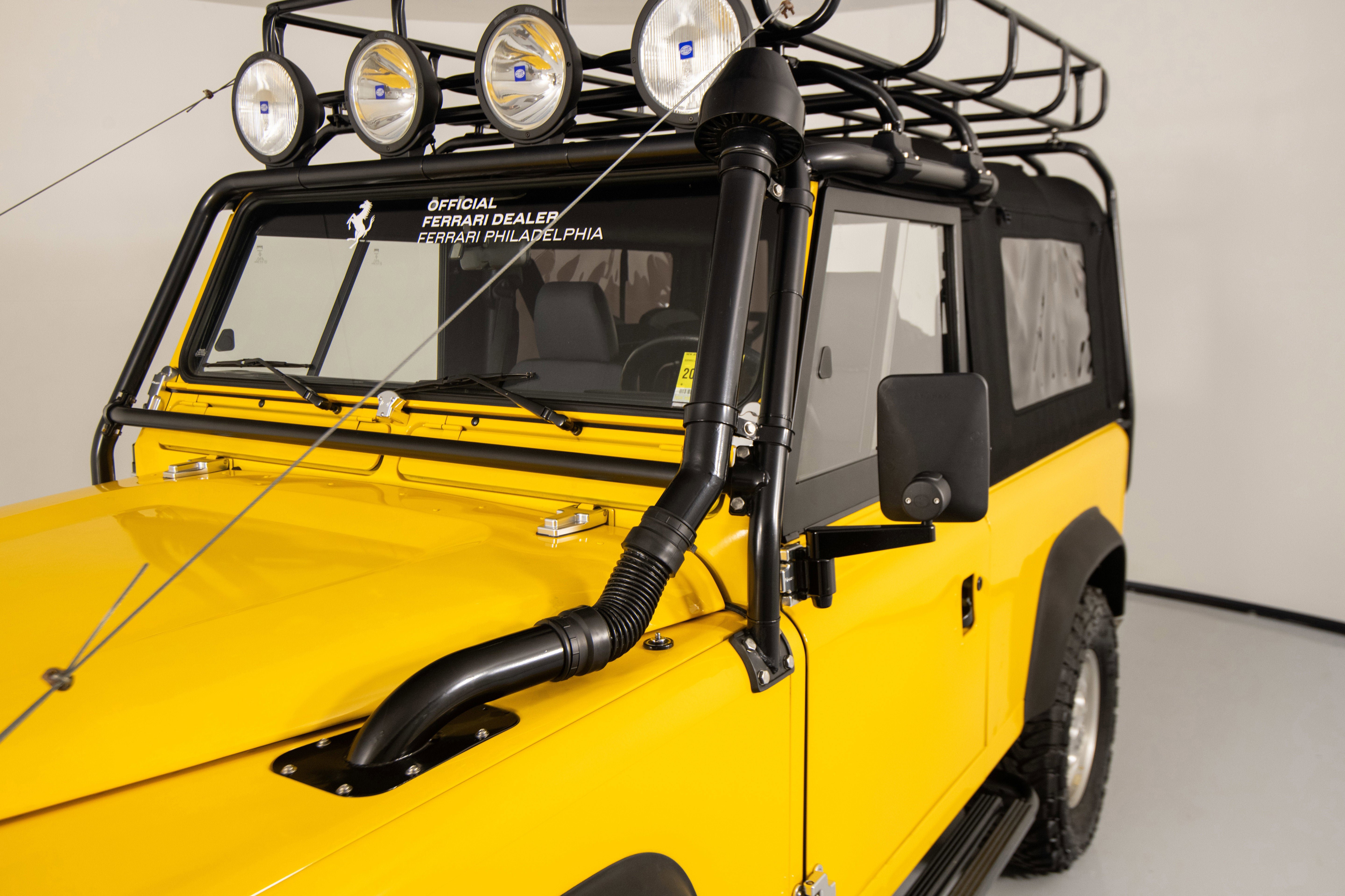 Used 1997 Land Rover Defender 90 AWD/4WD image 10