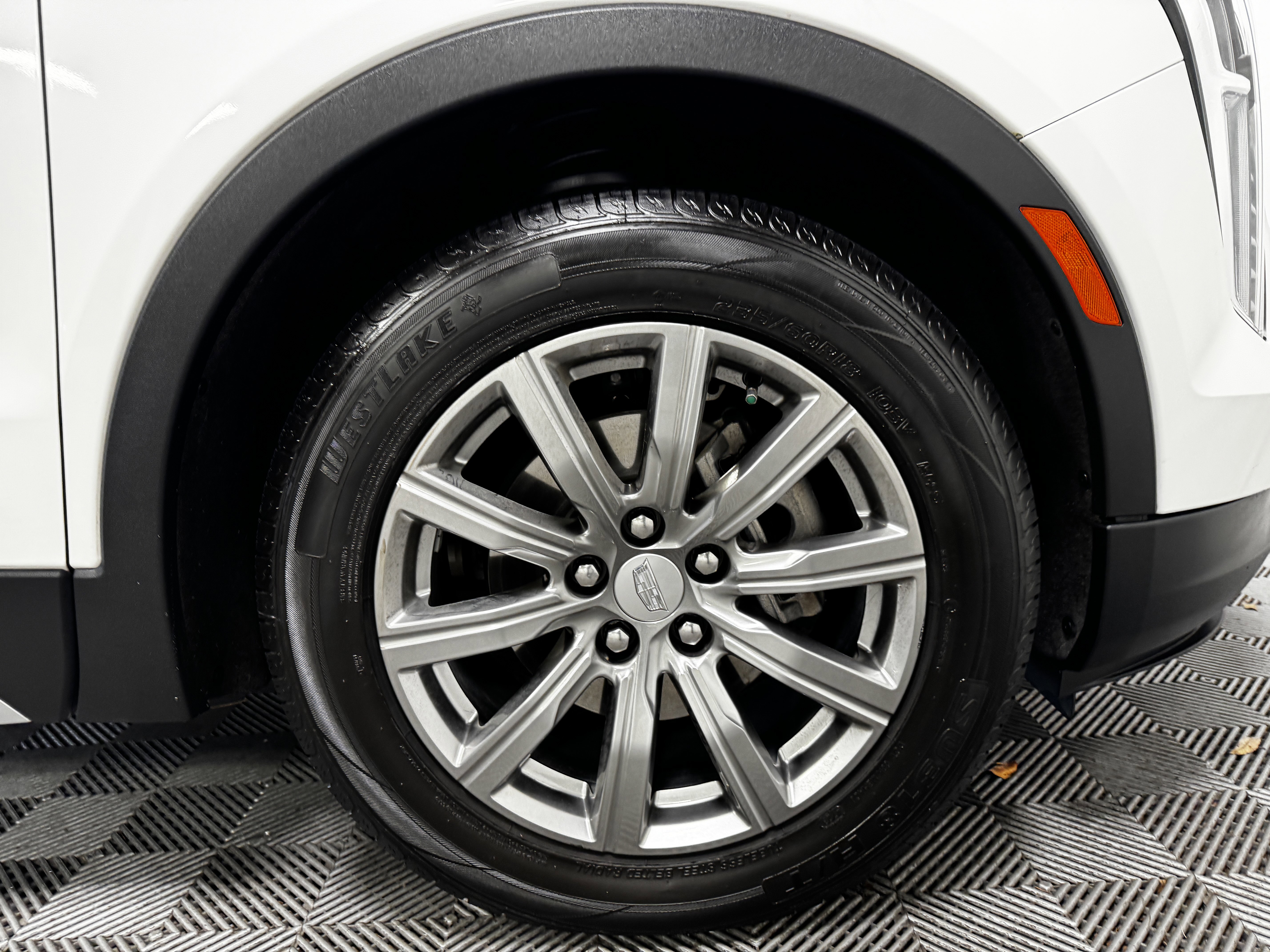 Used 2020 Cadillac XT4 Premium Luxury w/ Driver Awareness Package image 50