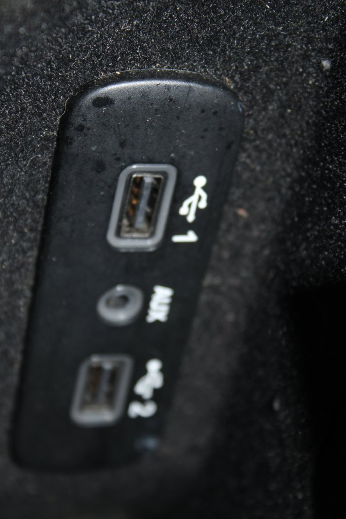 Used 2021 Dodge Challenger SXT RWD image 44