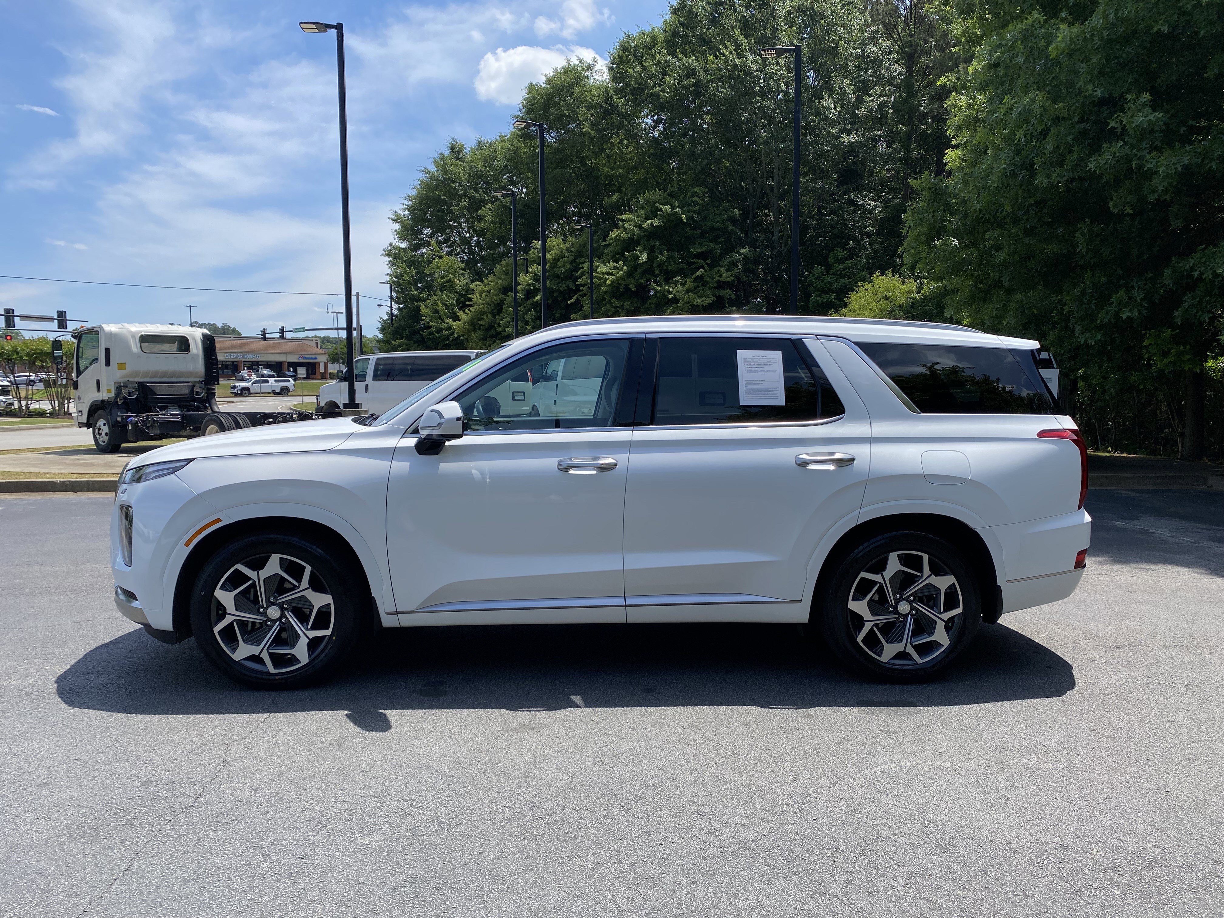 Used 2022 Hyundai Palisade Calligraphy FWD image 6