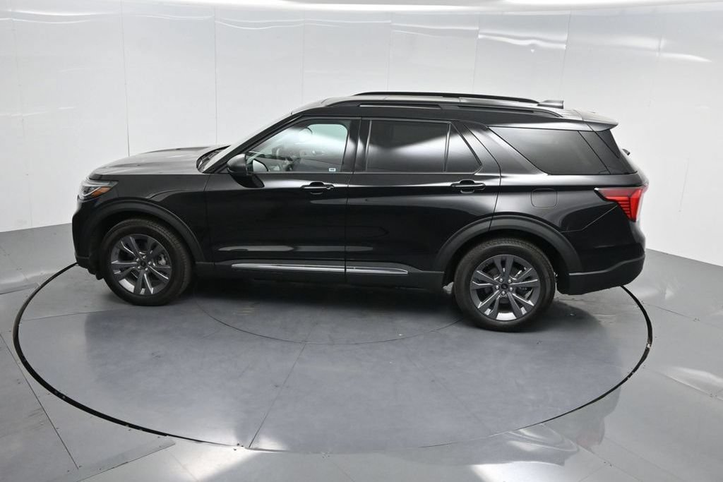 New 2025 Ford Explorer Active w/ Active Comfort Package AWD/4WD image 66