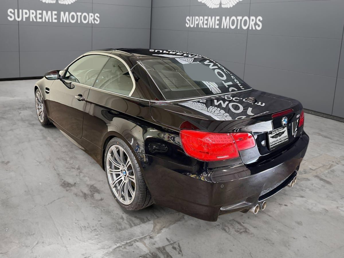 Used 2011 BMW M3 Convertible image 6