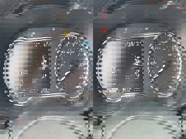 Certified 2021 Nissan Versa SR w/ Electronics Package image 18