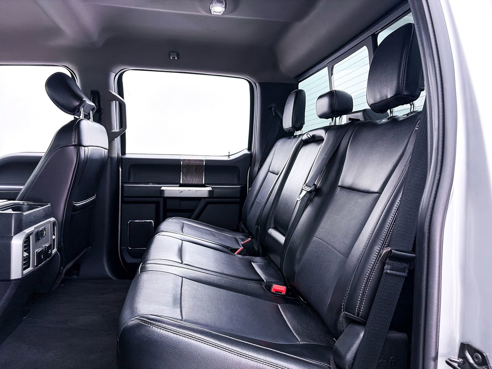 Used 2019 Ford F250 Lariat w/ FX4 Off-Road Package AWD/4WD image 31