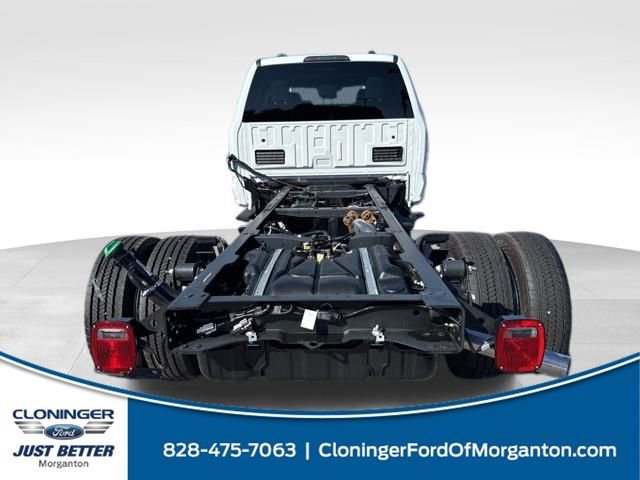New 2025 Ford F450 XLT w/ XLT Value Package image 7
