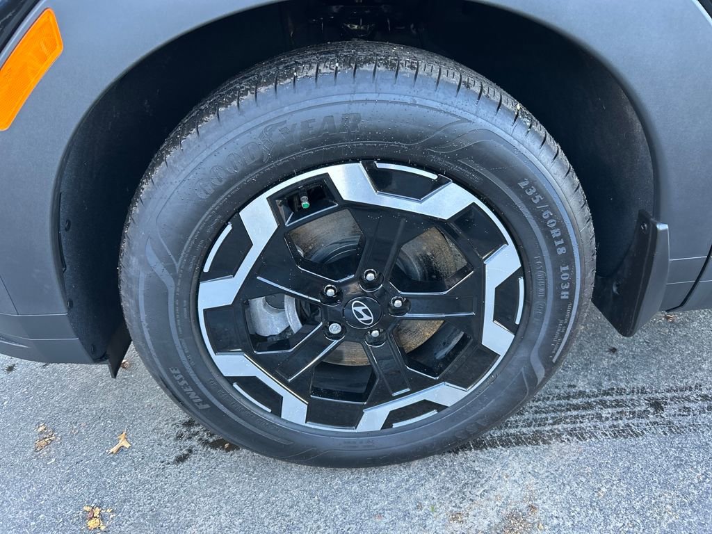 Used 2025 Hyundai Santa Fe SEL image 9