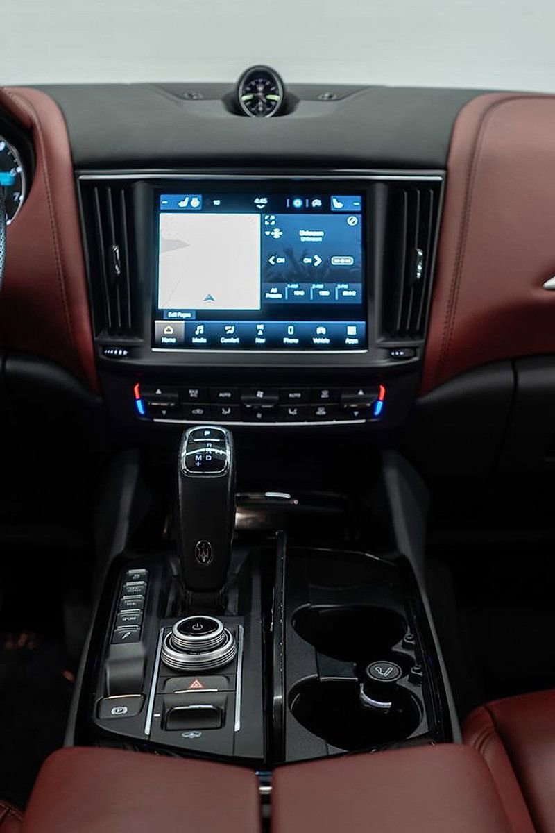 Used 2022 Maserati Levante GT image 22