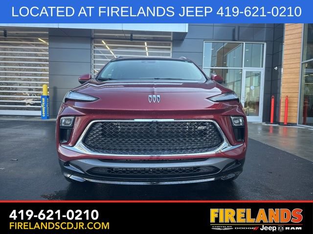 Used 2025 Buick Encore GX Sport Touring image 2