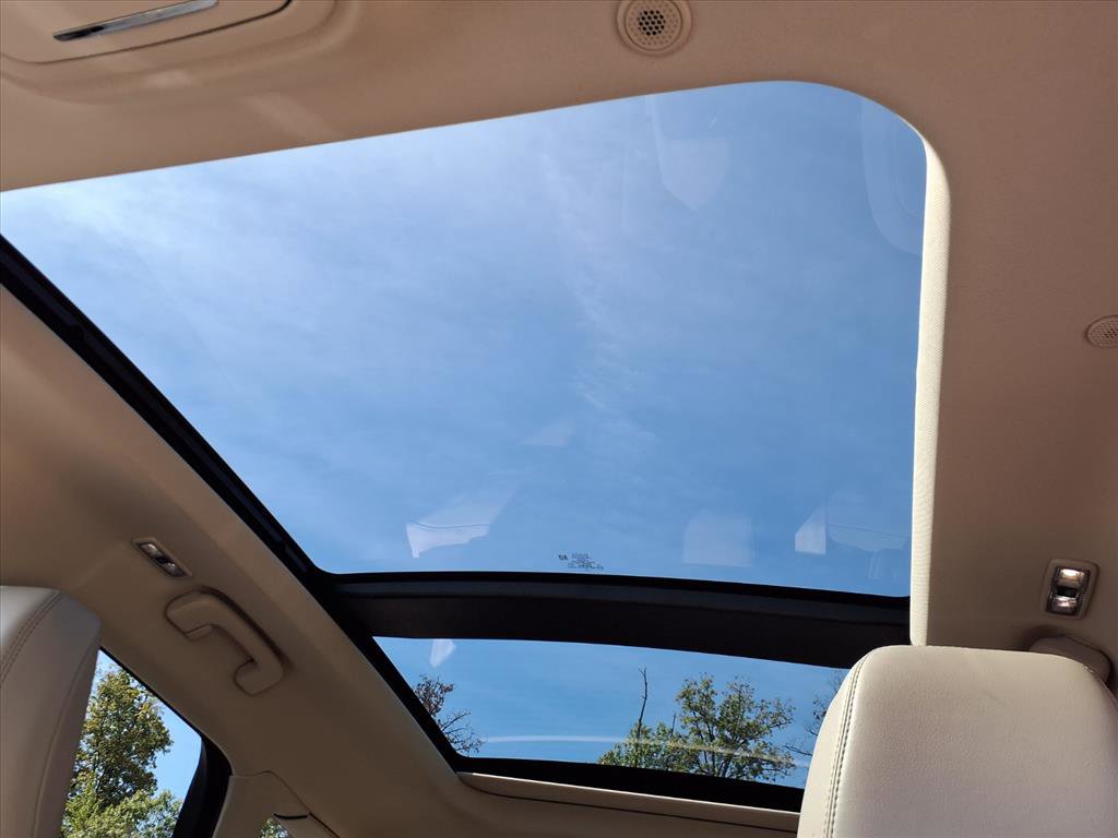 Certified 2022 Lincoln Corsair Reserve w/ Equipment Group 201A image 21