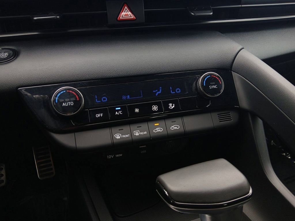Certified 2026 Hyundai Elantra Sport image 19