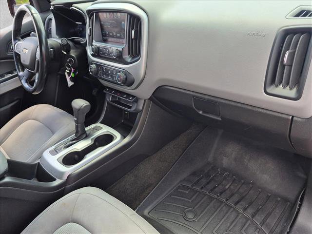 Used 2017 Chevrolet Colorado LT w/ LT Convenience Package RWD image 19