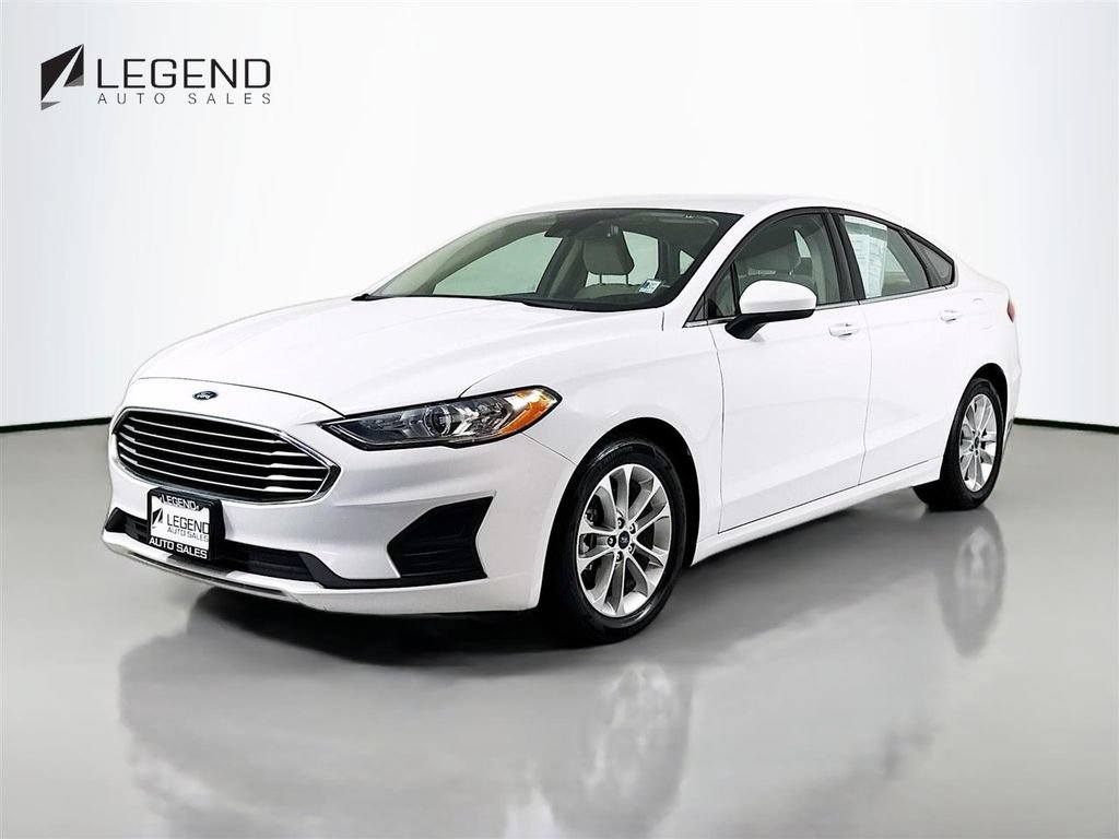 Used 2019 Ford Fusion SE FWD image 1
